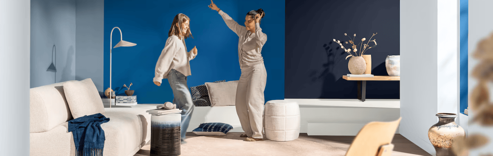 У травні знижки до 25% на покриття Sadolin, Pinotex, Hammerite!